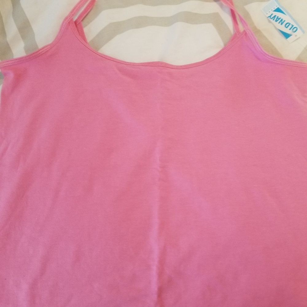 Pink tank top from Old Navy, NWT, never worn💕🎉🎊 - Picture 6 of 6
